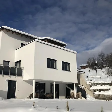 Casa 51 By Tine Apartmán *
